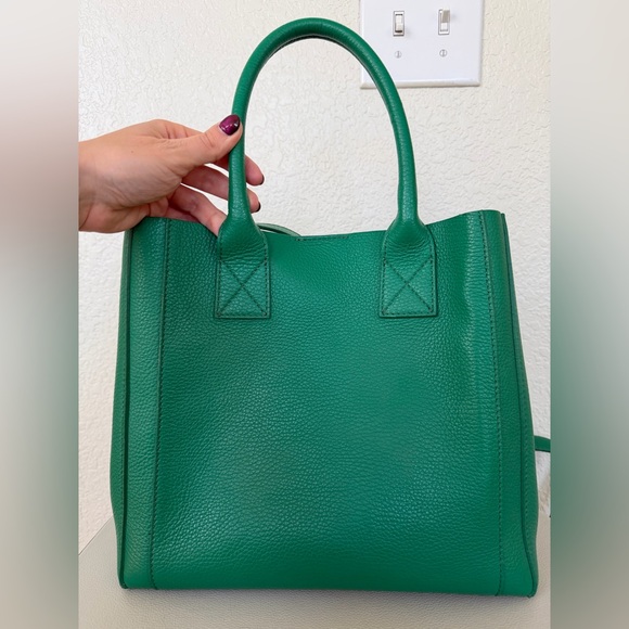 M Gemi The Elena Medio Tote in Jewel Green - Picture 8 of 16